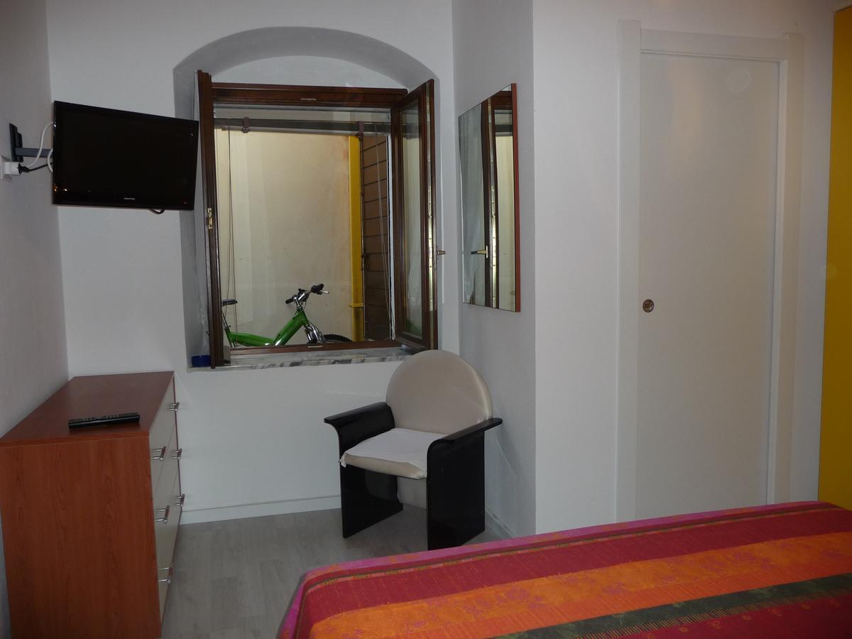B&B Tredomus Tresnuraghes Luaran gambar